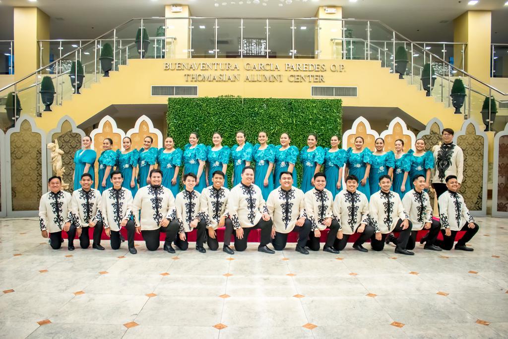 UST Singers aus Manila