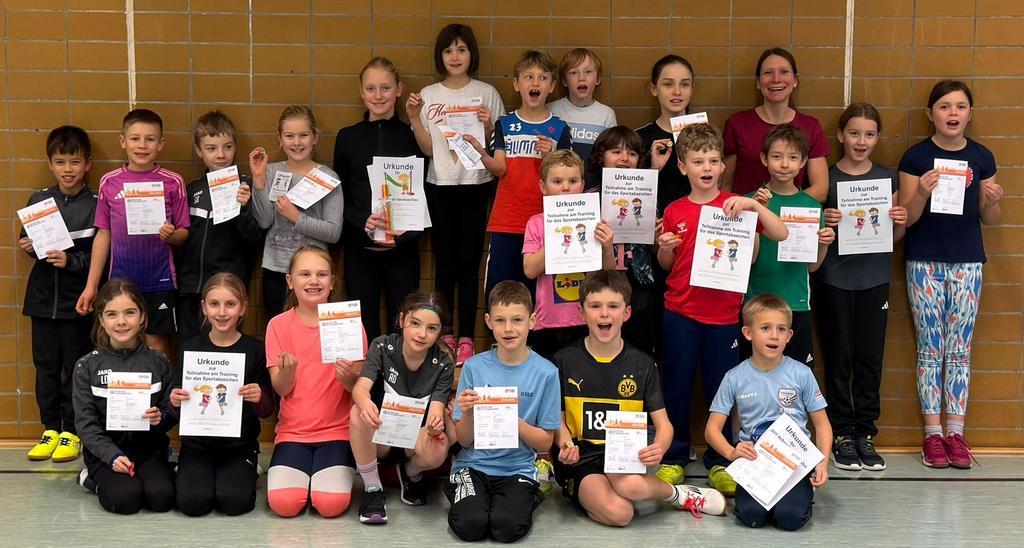 20 Sportabzeichen - Erfolgreiches Jahr für die Leichtathletik der TuS Lindenholzhausen